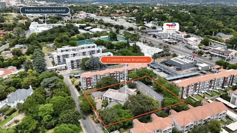 Multi-Unit Income-Generating Property with 21 Lettable Components in Bryanston